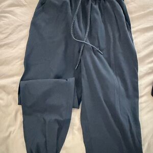 Lululemon Women’s Black Joggers